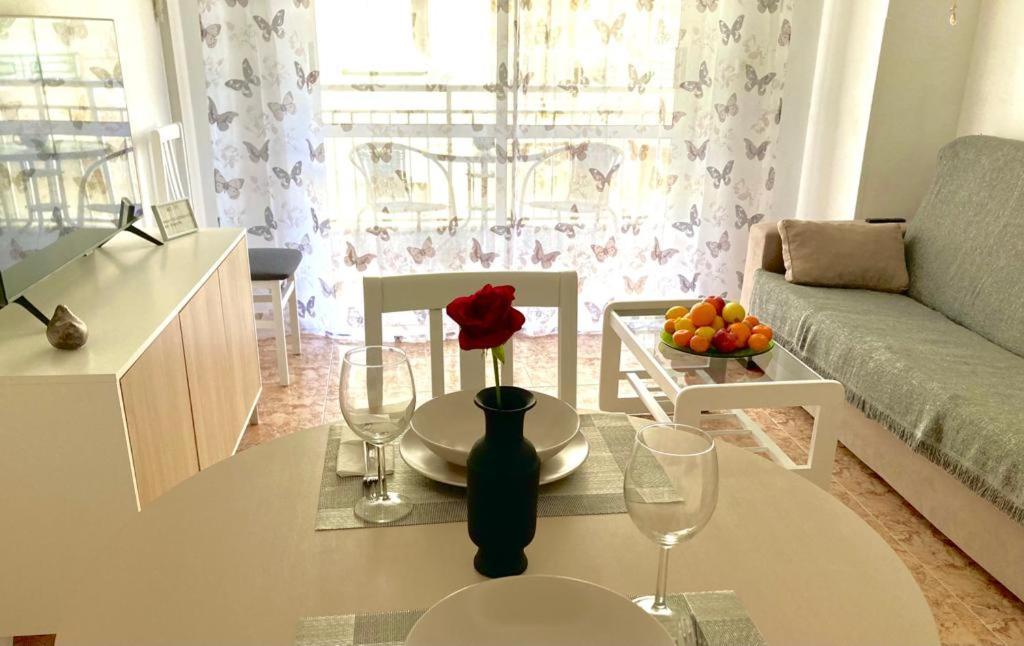 De Vacaciones Daire Torrevieja Dış mekan fotoğraf